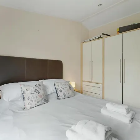 3 Bed In Oc-lr201 بيت خشبي باسنثوايت